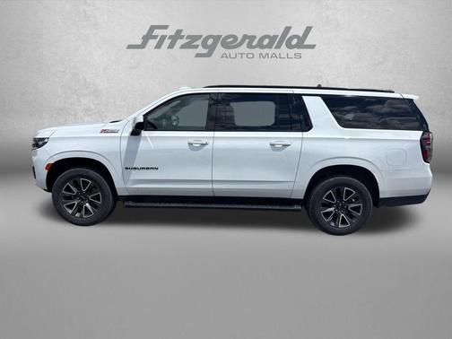 Summit White 2023 Chevrolet Suburban 4WD Z71