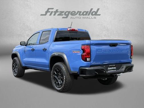 Reef Blue Metallic 2026 Chevrolet Colorado Trail Boss