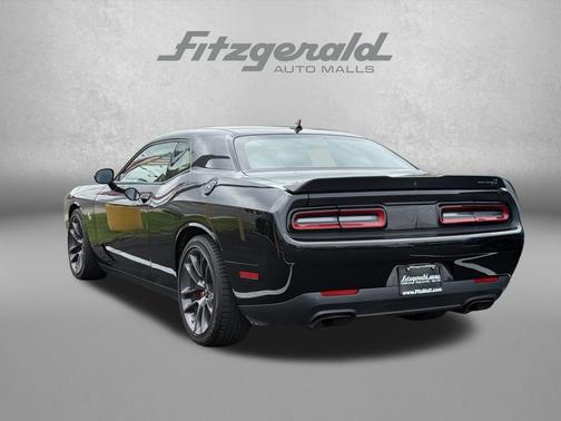 Pitch Black Clearcoat 2020 Dodge Challenger R/T Scat Pack