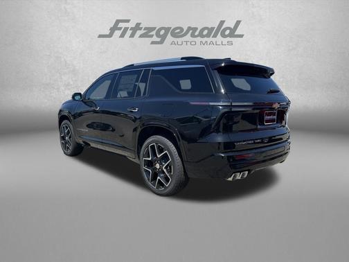 Mosaic Black Metallic 2026 Chevrolet Traverse High Country