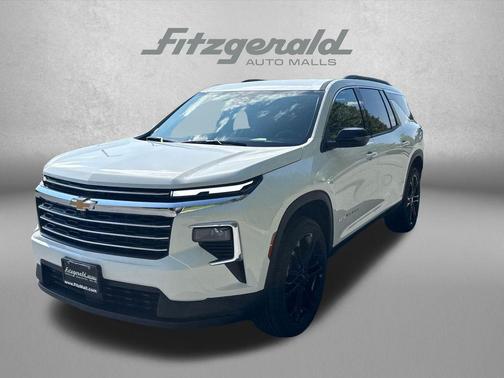 Summit White 2027 Chevrolet Traverse LT