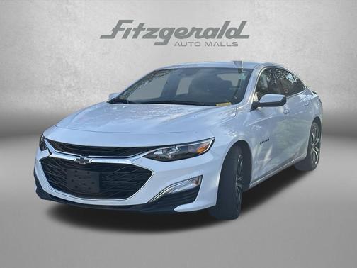 Summit White 2024 Chevrolet Malibu FWD RS