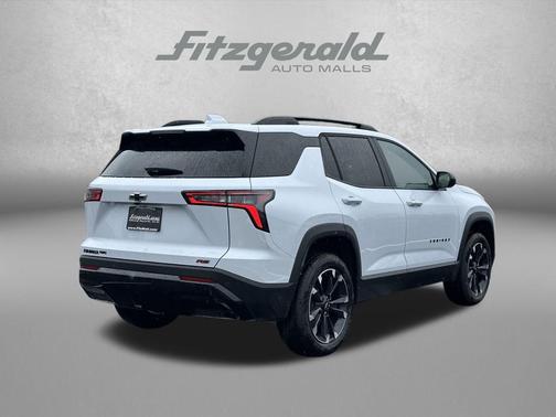 Polar White Tricoat 2026 Chevrolet Equinox AWD RS