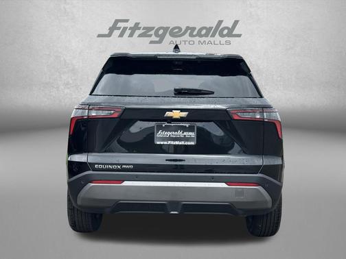 Mosaic Black Metallic 2026 Chevrolet Equinox 1LT
