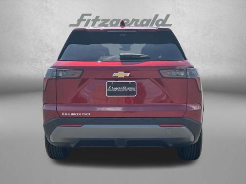 Radiant Red Tintcoat 2026 Chevrolet Equinox 1LT