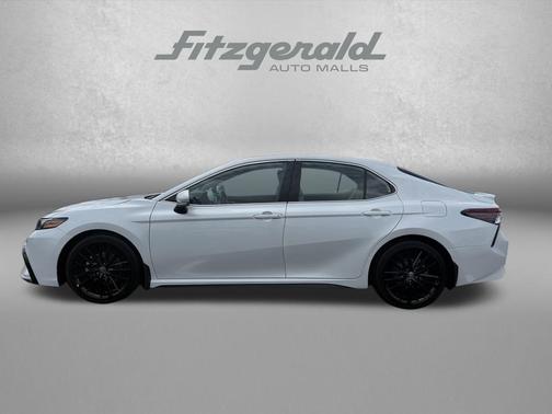 Wind Chill Pearl 2024 Toyota Camry XSE