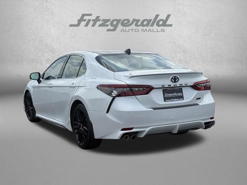 Wind Chill Pearl 2024 Toyota Camry XSE