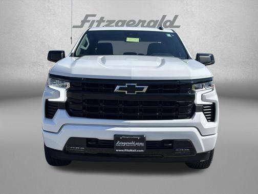 Summit White 2026 Chevrolet Silverado 1500 RST
