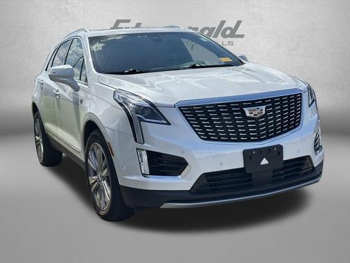 Crystal White Tricoat 2023 Cadillac XT5 Premium Luxury