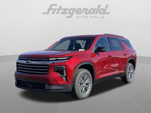 Radiant Red Tintcoat 2027 Chevrolet Traverse LT