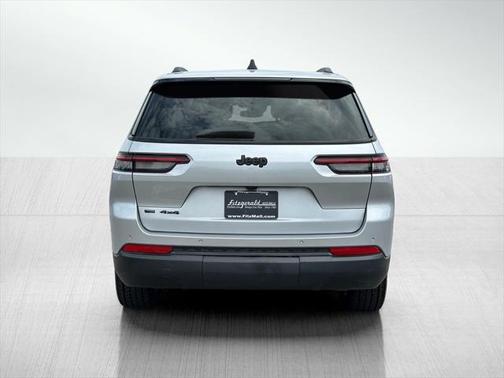 2022 Jeep Grand Cherokee L Altitude