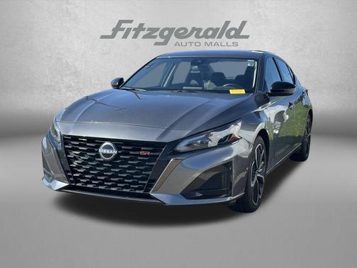 Gun Metallic 2024 Nissan Altima SR FWD
