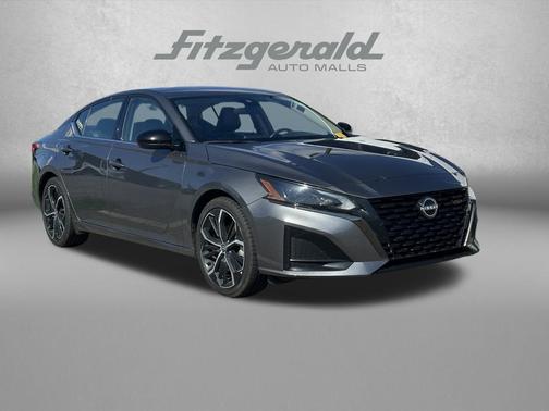 Gun Metallic 2024 Nissan Altima SR FWD