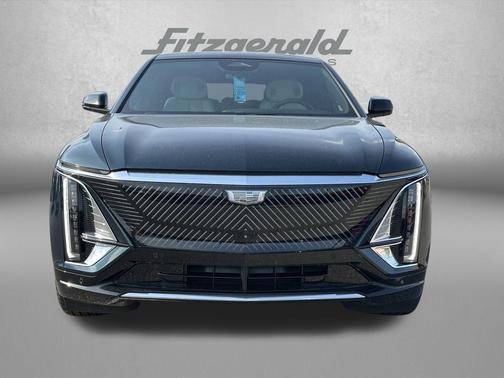 Emerald Lake Metallic 2024 Cadillac LYRIQ Luxury