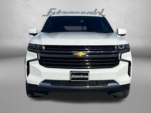 Summit White 2024 Chevrolet Suburban LT