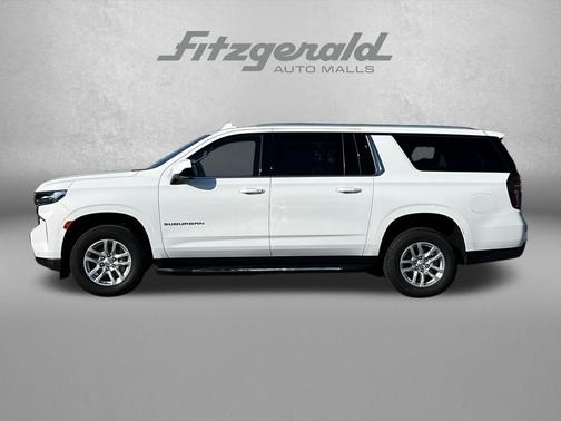 Summit White 2024 Chevrolet Suburban LT