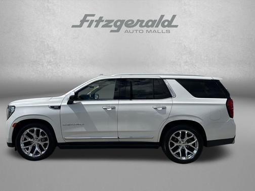 White Frost Tricoat 2021 GMC Yukon Denali