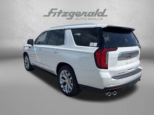 White Frost Tricoat 2021 GMC Yukon Denali