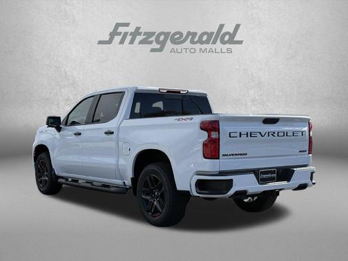 Summit White 2026 Chevrolet Silverado 1500 RST