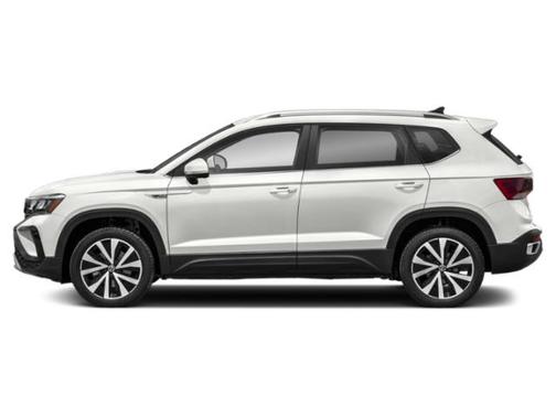 Pure White 2022 Volkswagen Taos 1.5T SE