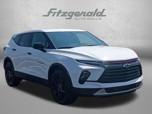 Summit White 2025 Chevrolet Blazer 2LT