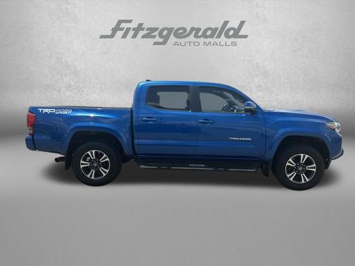 Blazing Blue Pearl 2017 Toyota Tacoma TRD Sport