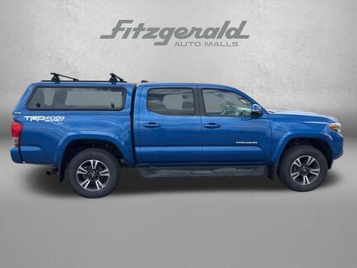 Blazing Blue Pearl 2017 Toyota Tacoma TRD Sport
