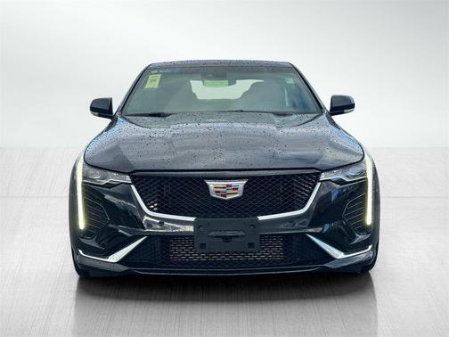 2022 Cadillac CT4 Sport
