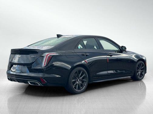 2022 Cadillac CT4 Sport