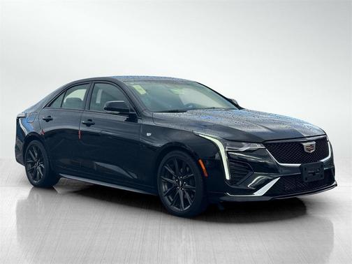 2022 Cadillac CT4 Sport