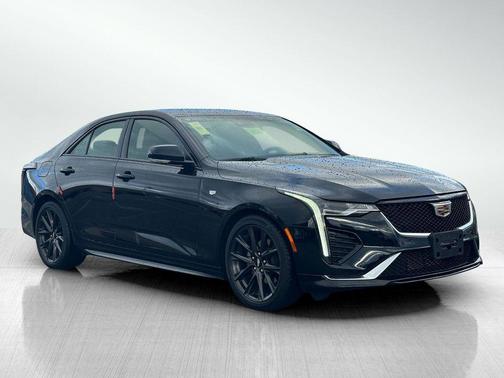 2022 Cadillac CT4 Sport