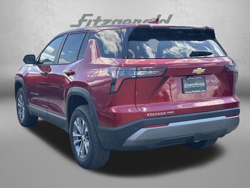 Radiant Red Tintcoat 2026 Chevrolet Equinox 1LT