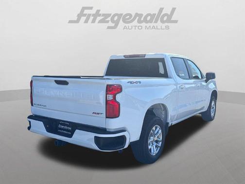 Summit White 2026 Chevrolet Silverado 1500 RST