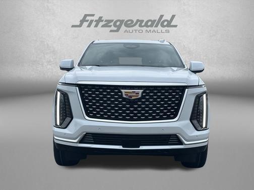 Vibrant White Tricoat 2026 Cadillac Escalade Luxury