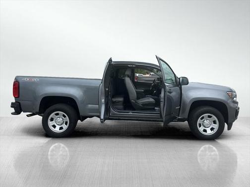 2022 Chevrolet Colorado WT