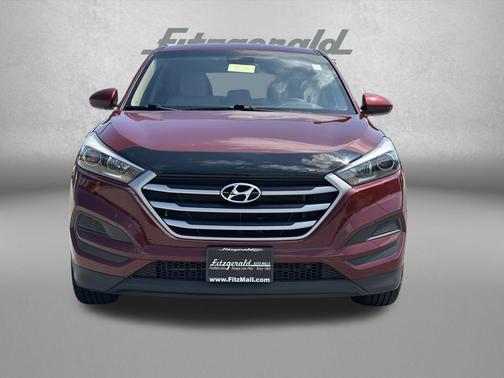 Gemstone Red 2018 Hyundai TUCSON SE