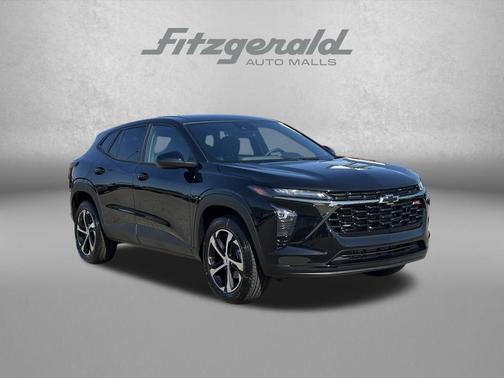 Mosaic Black Metallic 2026 Chevrolet Trax FWD 1RS