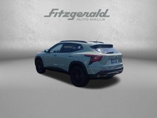 Cacti Green 2026 Chevrolet Trax ACTIV