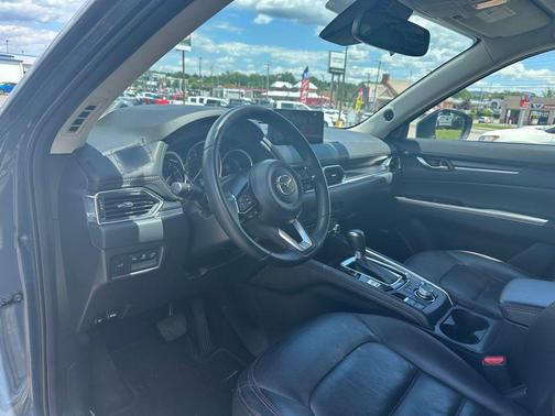 Polymetal Gray Metallic 2025 Mazda CX-5 2.5 S Carbon Edition
