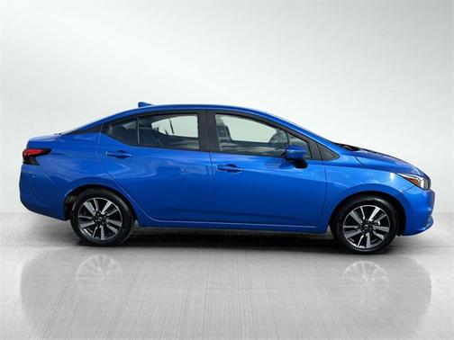 2021 Nissan Versa 1.6 SV