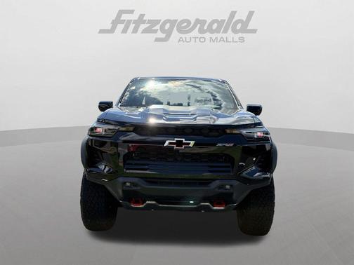 Black 2026 Chevrolet Colorado ZR2