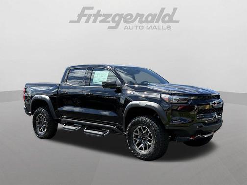 Black 2026 Chevrolet Colorado ZR2