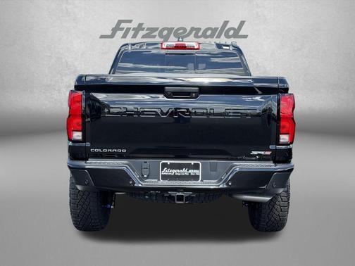 Black 2026 Chevrolet Colorado ZR2