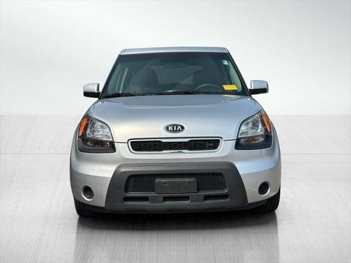 2011 Kia Soul +