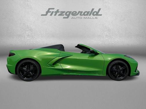 2026 Chevrolet Corvette Stingray w/2LT