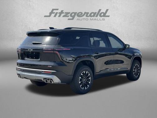 Mosaic Black Metallic 2026 Chevrolet Traverse AWD Z71