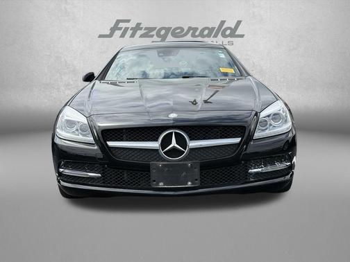 Black 2016 Mercedes-Benz SLK-Class SLK300 Roadster