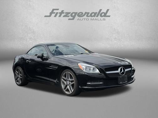 Black 2016 Mercedes-Benz SLK-Class SLK300 Roadster
