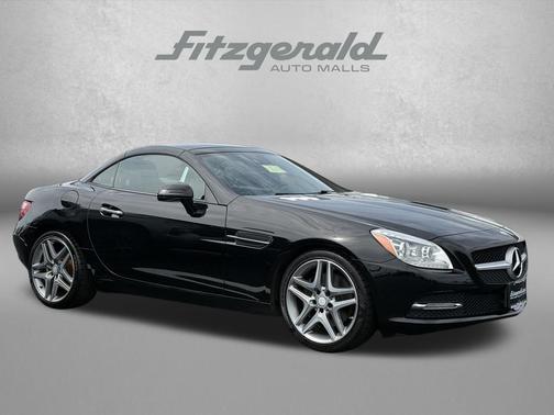 Black 2016 Mercedes-Benz SLK-Class SLK300 Roadster