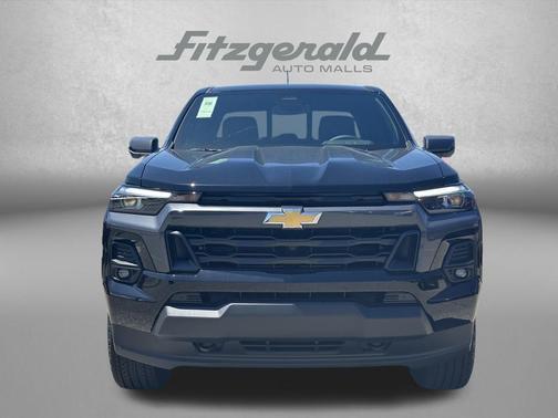 Black 2026 Chevrolet Colorado LT